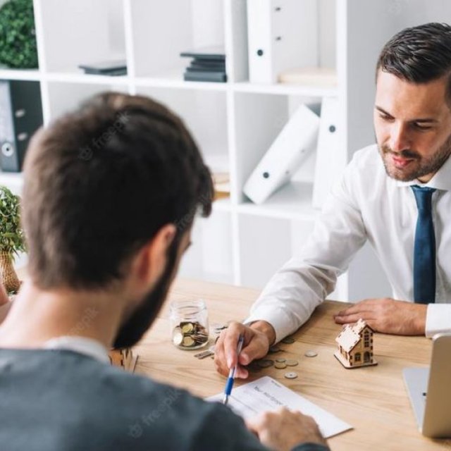 Formation Gestionnaire de Patrimoine, son Rôle, sa Rémunération, son Salaire, sa Carrière,